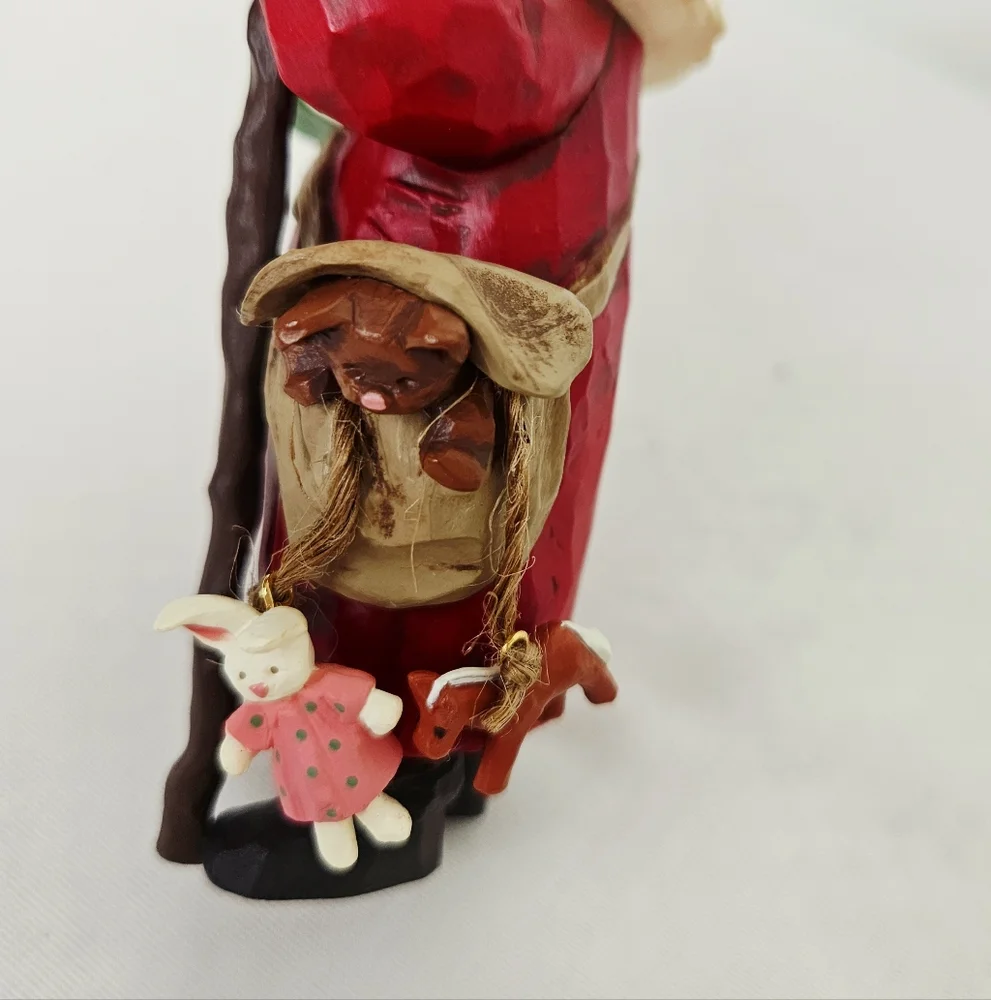 Hallmark Keepsake “Making His Way” Santa Ornament 1998 Collector’s Club